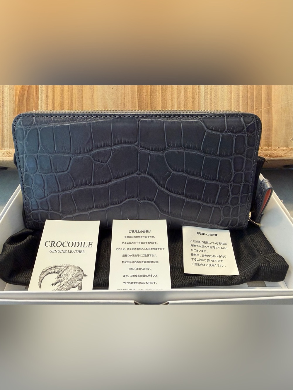NIB Genuine Crocodile Leathet Zip Around Long Wallet Grey Blue Exotic